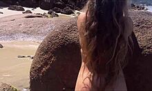 葡萄牙妻子的业余海滩性爱视频
